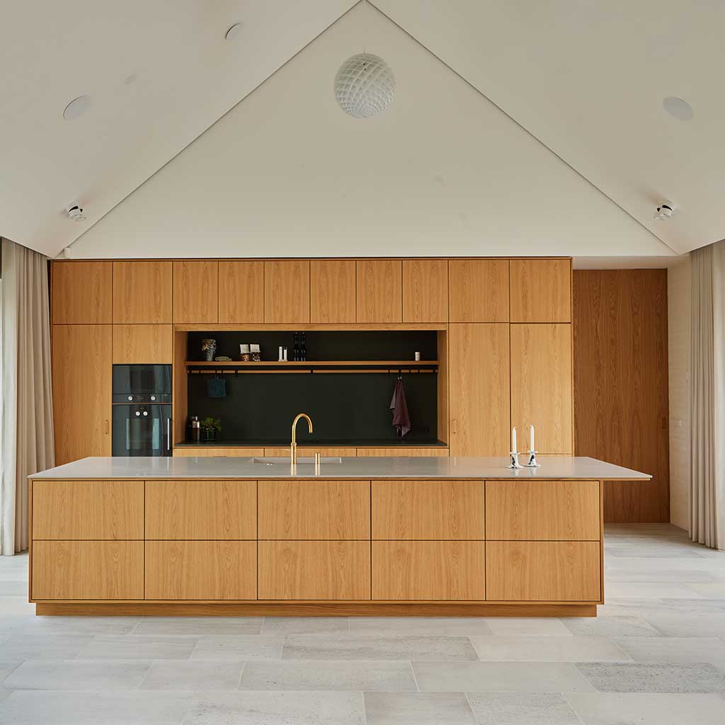 Verna - Four-winged farmhouse