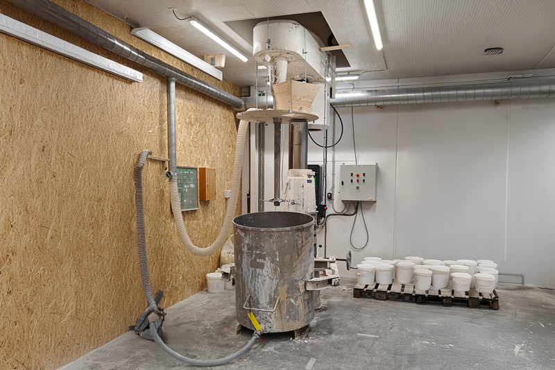 Mixer for acoustic plaster 09